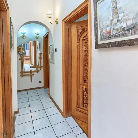 Apartman бриз *