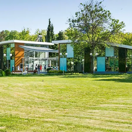 Апартаменты бриз