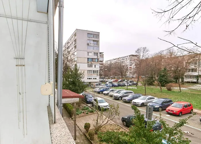 бриз ブルガス