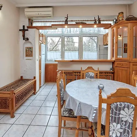 бриз Apartman Burgasz